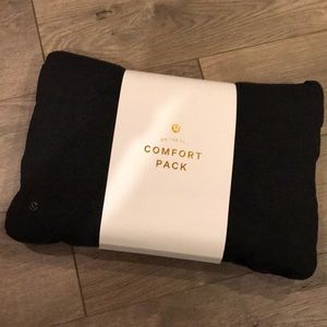 Lululemon comfort pack